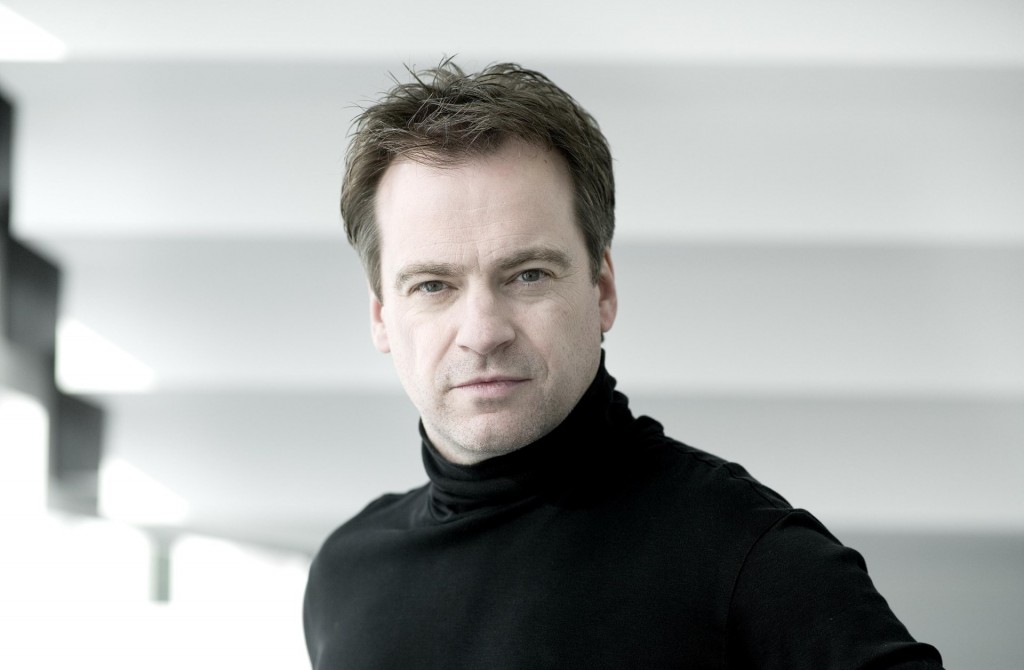 Jonathan Nott, chef d’orchestre du Gustav Mahler Jugendorchester © Thomas Mueller