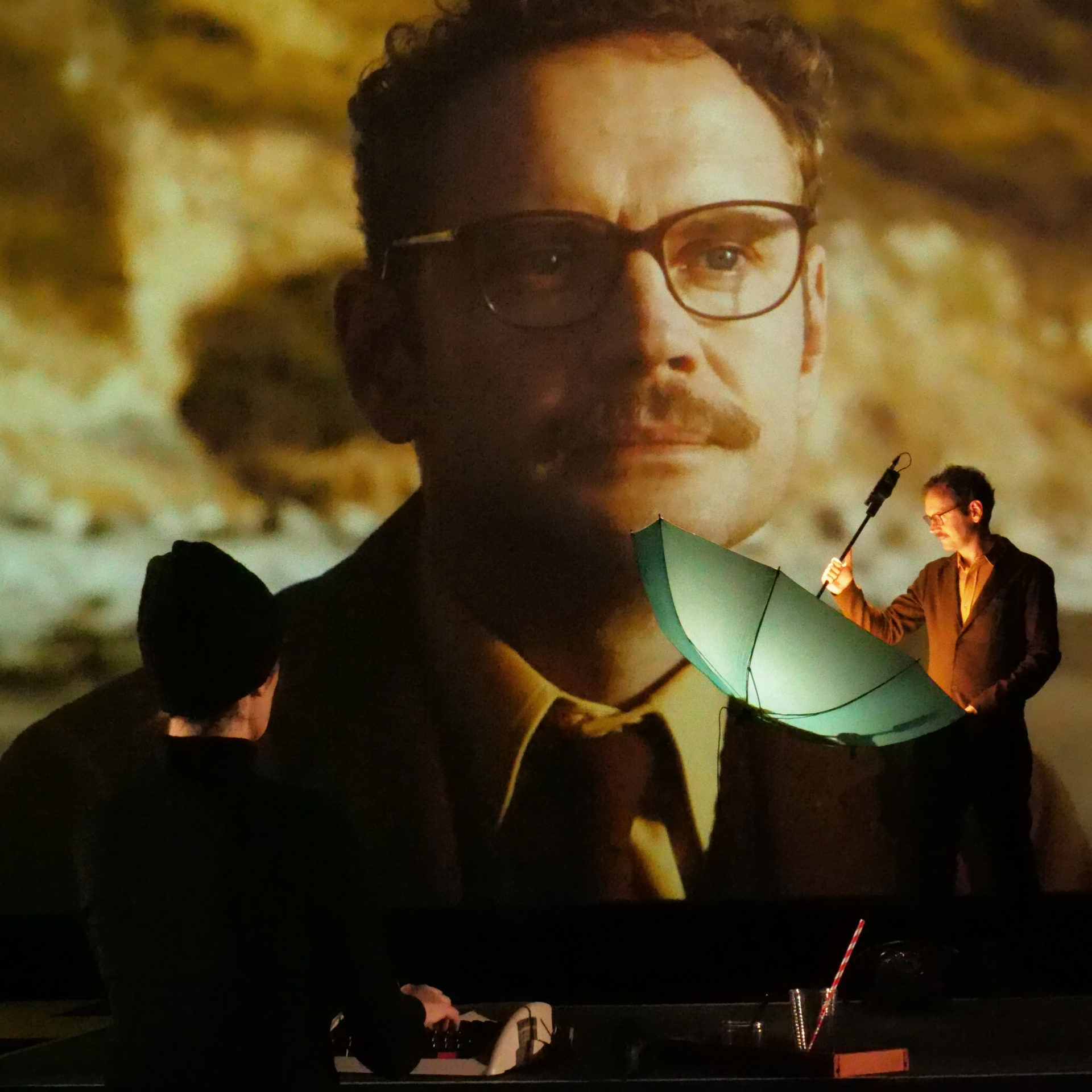 Ne Pas Finir Comme Roméo Et Juliette « Ne pas finir comme Roméo et Juliette », un ciné-spectacle de Métilde