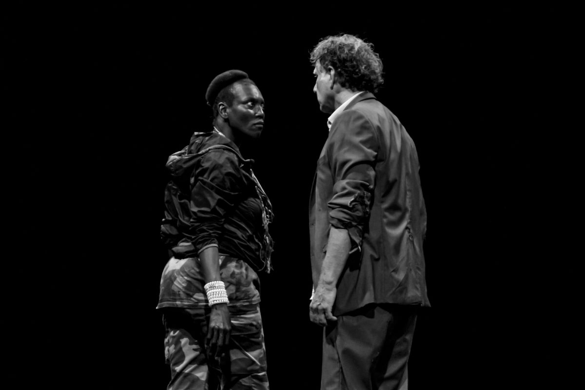 Dans La Solitude Des Champs De Coton Critique Dans la solitude des champs de coton », de Bernard-Marie Koltès, au Théâtre  14 à Paris – Les Trois Coups