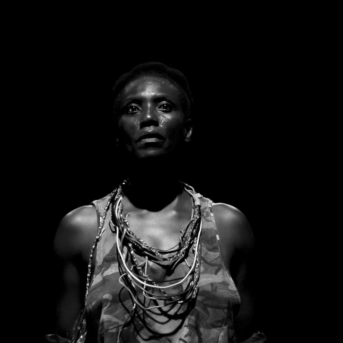 Dans La Solitude Des Champs De Coton Critique Dans la solitude des champs de coton », de Bernard-Marie Koltès, au Théâtre  14 à Paris – Les Trois Coups