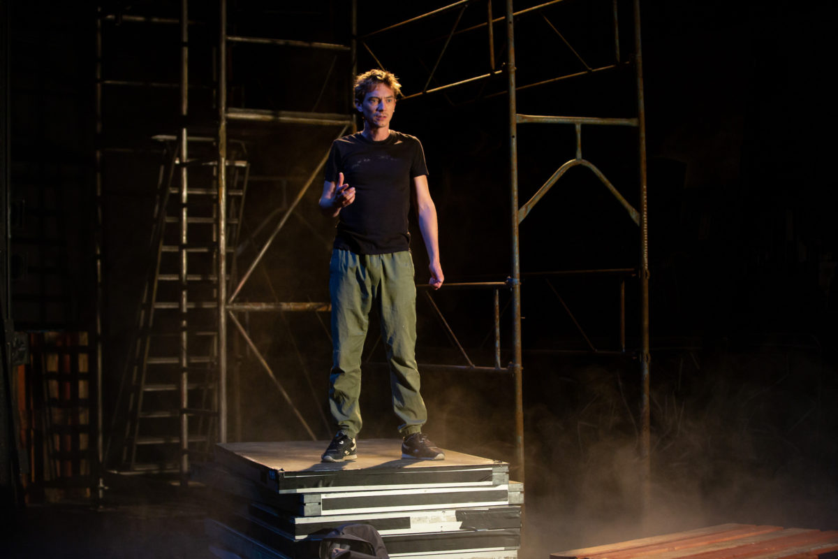 executeur-14-Adel-Hakim-Swann-Arlaud © Giovanni Cittadini Cesi