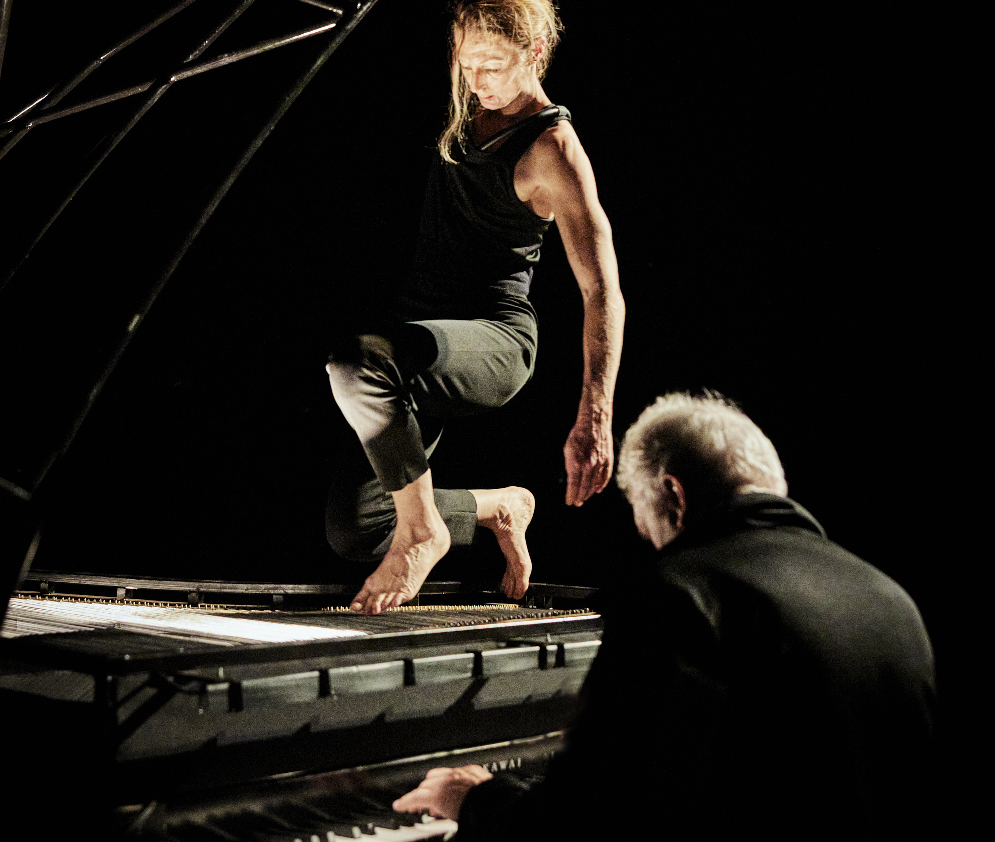 Piano-Ribato-Mélissa-Von-Vépy-cie-les-happes © Christophe-Raynaud-de-Lage.jpg