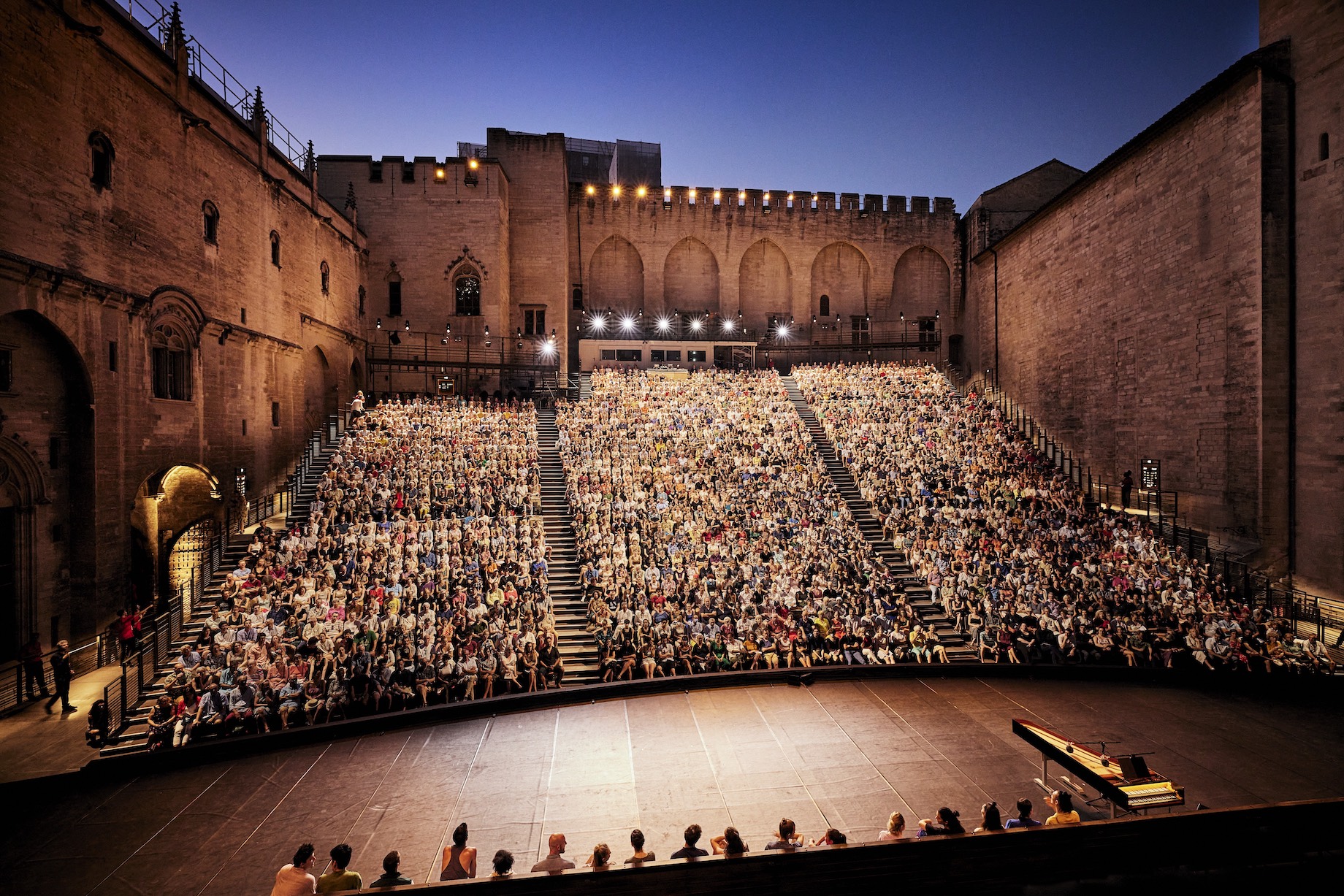 cour honneur avignon © Christophe-Raynaud-de-Lage-festival-davignon.jpg