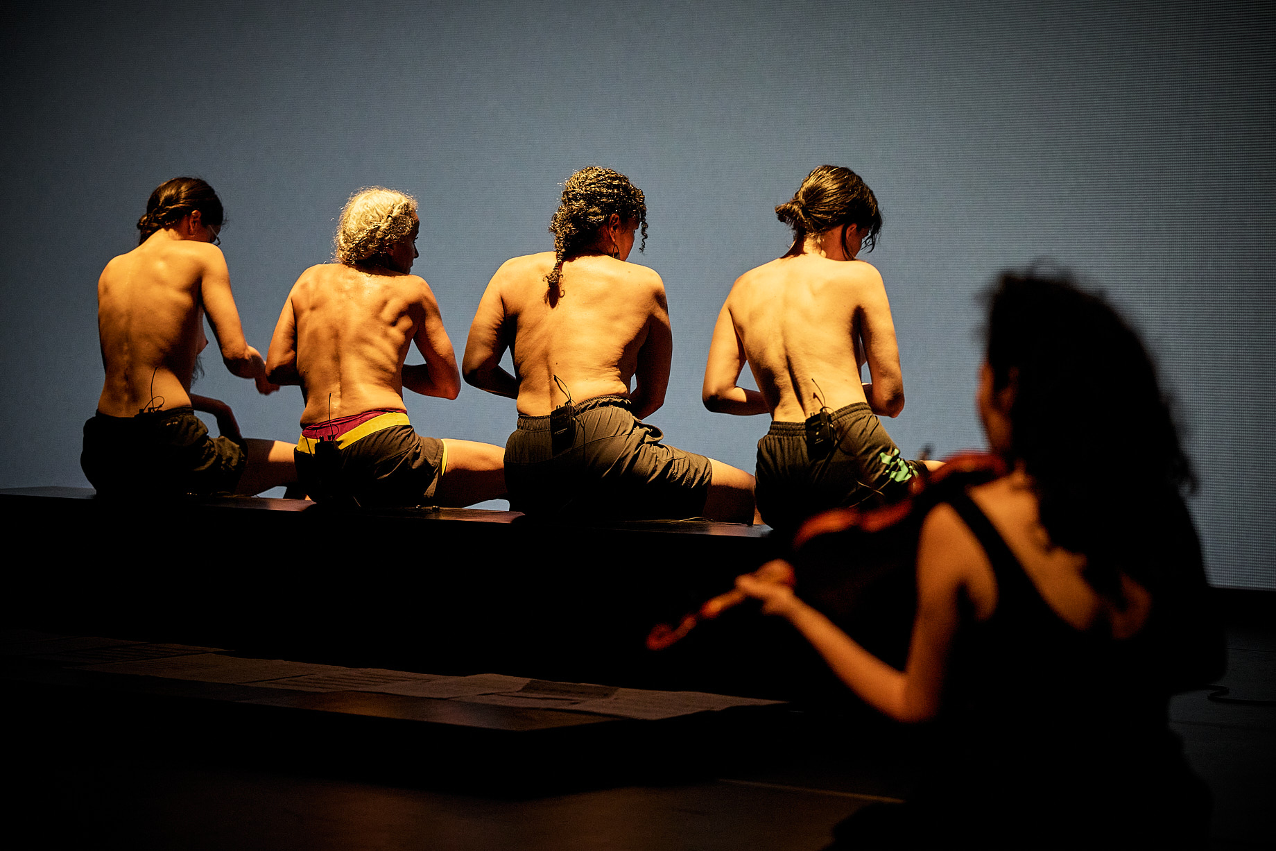 Laaroussa-Quartet-Selma-et-Sofiane-Ouissi © Christophe-Raynaud-de-Lage-Festival-Avignon
« Laaroussa Quartet 